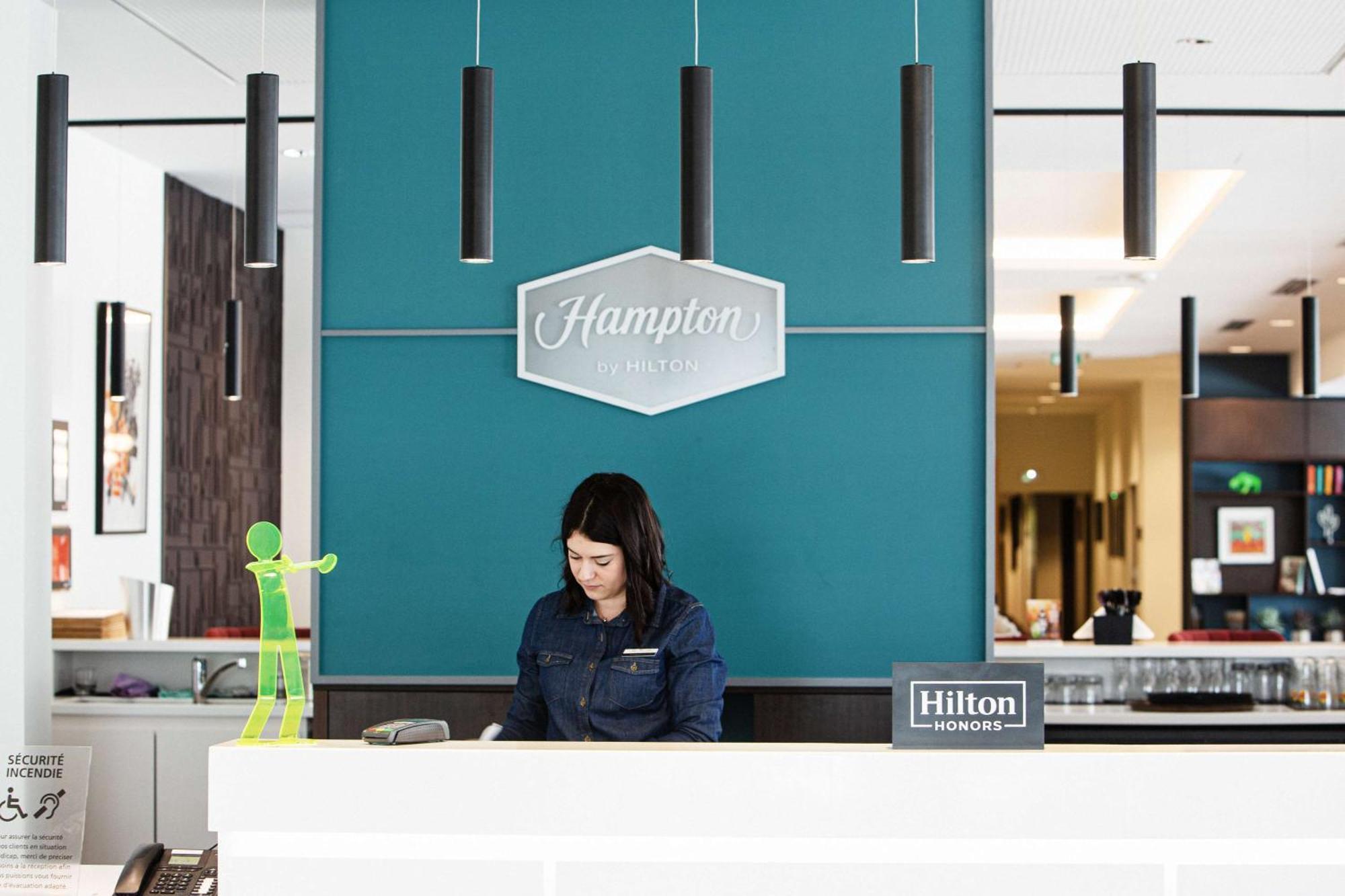 Готель Hampton By Hilton Toulouse Airport Бланьяк Екстер'єр фото